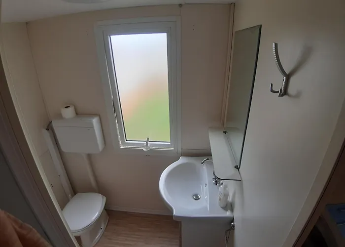 Szarszo Kempinghazak Apartment